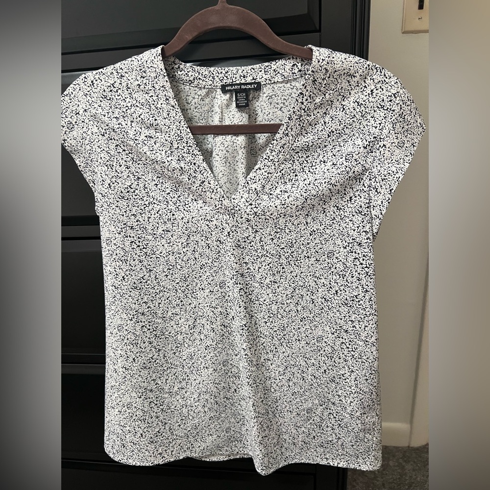 Black & White Blouse size small